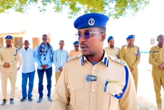 Sawiro;-Taliye Ku-xigeenka Booliiska Gaarka ah ee Koonfur Galbeed oo Tababar uga Furay Ciidamo ku sugan Berdaale