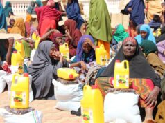 Sawiro;-Dowladda Hoose ee Baydhabo iyo Hey’adda IHH oo Deeq Raashin ah Gaarsiiyay in ka badan 2,000 Qof oo Danyar ah