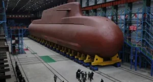 Kim Jong Un oo ballan qaaday ballaarinta nukliyeerka badda.