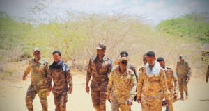 Kulan looga hadlay Amniga Magaalada Baraawe