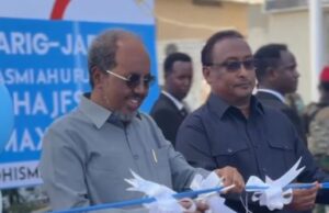 MW Xasan Sheekh oo xarrig jaray waddada isku xirta Dabka & Bakaaraha ee Magaalada Muqdisho