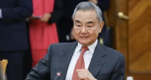 Shiinaha oo ku dhawaaqay in uu si buuxda U taageeraayo Dowladda Iiraan.