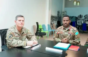 Kulan Muqdisho ku dhaxmaray Taliyaha Ciidanka XDS iyo Taliyaha Taliska Hawlgallada Gaarka ah ee Mareeykanka.