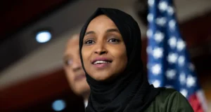 Ilhaan Cumar “Ma habboono in aan maalgelino Hay’adaha ku shaqeeya Ciqaabta Dadka sida ICE”