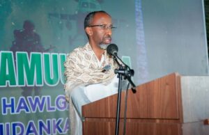 Wasiir Faarax “Shuhadada Ciidamada Qalabka sida wax aan ugu magacdari doonnaa goobaha Waxbarashada si loo xusuusto”