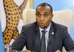 Ra’iisul wasaare oo buuxiyay xilal ay hore isaga casileen qaar kamid ahaa Golaha Wasiiradda