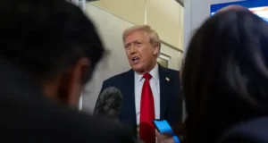 Trump oo weerar afka ah ku qaaday Soomaalida.