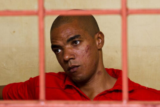 Nin British ayaa lagu tuhunsan yahay inuu ka tirsanaa kooxda As ayaa maxkamad la soo taagayo.