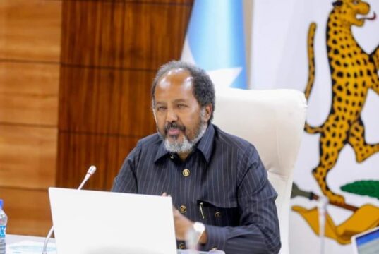 MW Xasan Sheekh & Xubno katirsan Mucaaradka oo ka qaybgalaya Caleemasaarka Ugaas Cabdirisaaq Ugaas Faracadde