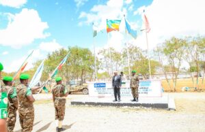 Wasiirka Gaashaandhigga ayaa booqday xarunta Qeybta 3-aad ee Howlgalka Midowga Afrika ee Soomaaliya (AUSSOM) ee Baydhabo.