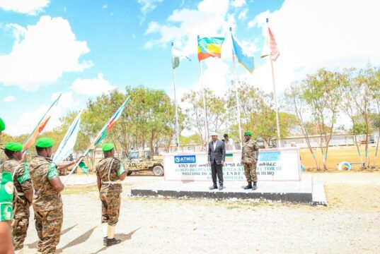 Wasiirka Gaashaandhigga ayaa booqday xarunta Qeybta 3-aad ee Howlgalka Midowga Afrika ee Soomaaliya (AUSSOM) ee Baydhabo.