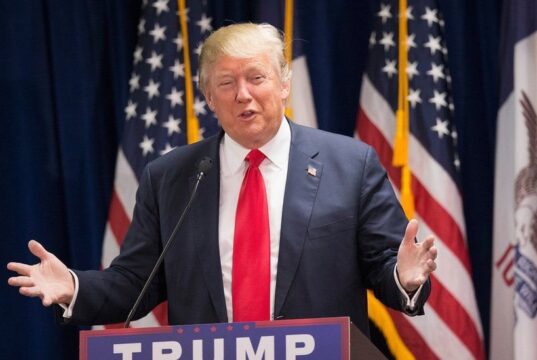 Trump oo sheegay in madaxweynaha Shiinaha uu hadda faraxsanyahay.