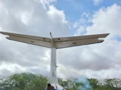 Diyaarad kusodhacday inta udhaxeyso Mandheera & Nairobi oo shil gashay.