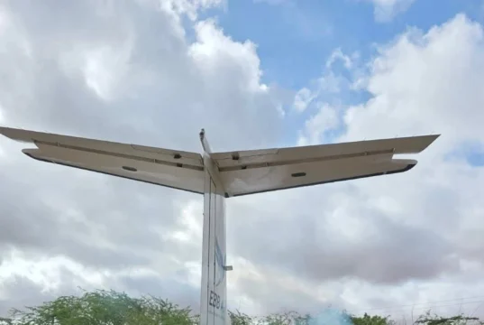 Diyaarad kusodhacday inta udhaxeyso Mandheera & Nairobi oo shil gashay.