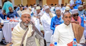 Siyaasiyiinta Mucaaradka iyo odayaasha dhaqanka oo hal arrin ka wadahadlay.