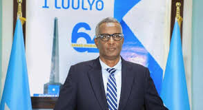 Cabdiraxmaan Cabdishakuur ayaa si adag u cambaareeyay go’aanka DFS ay ku magacowday hoggaan KMG ah Koonfur Galbeed.