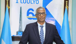 Cabdiraxmaan Cabdishakuur ayaa si adag u cambaareeyay go’aanka DFS ay ku magacowday hoggaan KMG ah Koonfur Galbeed.