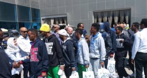 174 Muwaadin oo ku Dhibaataysnaa Libya oo dalka dib loogu soociliyey .