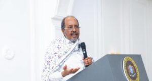 MW Xasan Sheekh “36 sano kaddib Dalkeennu meesha uu hadda joogo masii joogi karo”