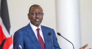 Madaxweynaha Kenya oo ka hadlay dagaalkii Raaskambooni iyo wada hadallada Dowladda iyo Mucaaradka