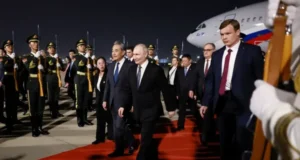 Madaxweynaha Ruushka oo gaaray magaalada Beijing ee dalka China.