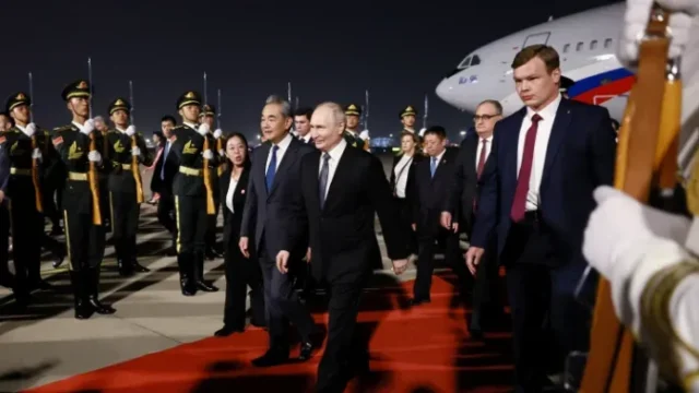 Russian-President-Vladimir-Putin-696x391