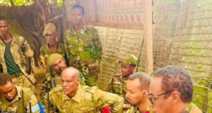 Magaalada Baydhabo oo kulan ku yeeshen Saraakiisha Militeriga Soomaaliya.