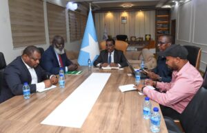 Maxay kawada hadleen Wasiirka Arrimaha Gudaha XFS & Madaxa AUSSOM?