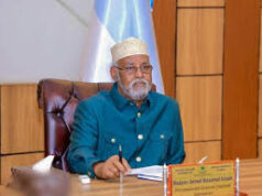 Madaxweynaha Jubaland oo cafis u fidisay tiro Maxaabiis ah.