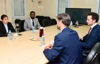 UK oo sheegtay taageerada Amniga Soomaaliya Kadib Kulan ka dhacay Muqdisho
