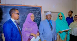 Sawiro;-Hoggaamiye Sheekh Aadan Madoobe Oo Daah-furay Imtixaanaadka Shahaadiga ah ee Fasalka 8-aad ee Koonfur Galbeed