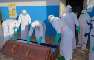 In ka badan 100 Ruux ayaa u geeriyootay cudurka Ebola