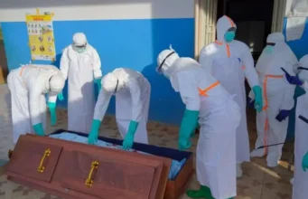 In ka badan 100 Ruux ayaa u geeriyootay cudurka Ebola