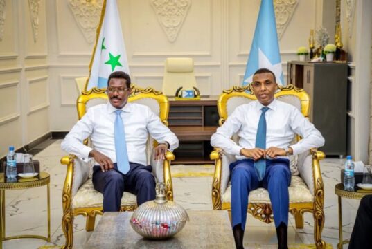 Ra’iisul Wasaare Xamsa oo gaaray Magaalada Dhuusamareeb