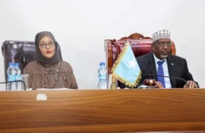 Ololaha Doorashada Guddoomiyaha Golaha Shacabka oo bilaabatay Baarlamaanka Federaalka Soomaaliya