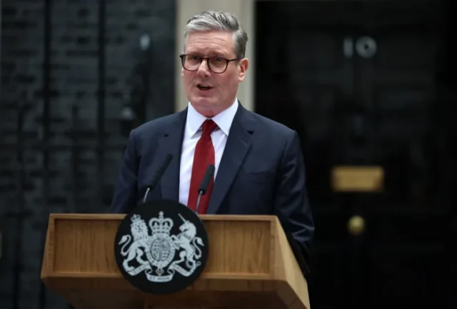 Keir-Starmer-RW-UK-696x471