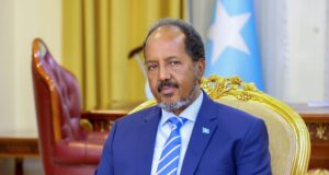 Xasan Sheekh oo lagu Cadaadinayo inuu soo Bandhigo heshiiskii doorashooyinka Federaalka