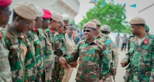 Puntland ayaa sheegtay in Ciidamo ka tirsan Militeriga Soomaaliya aan lagu arki karin deegaannada Maamulkaasi.