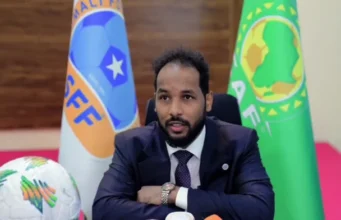 Wasaaradda Cayaaraha Soomaaliya ayaa ka hadashay sababta is hor istaag ugu sameeyay maraykanka Garsoore Cumar Cartan