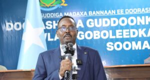 Sawiro;-DEG DEG;-Mahad Maxamed Sheekh Xasan oo loo doortay Guddoomiyaha Golaha Wakiillada Koonfur Galbeed