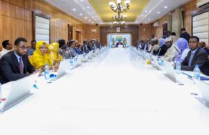 Soomaaliya oo cambaaraysay safarka madaxweyne Cirro ee Israa’iil.
