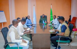 Kusimaha Guddoomiyaha Degmada Berdaale Oo Kulan La Qaatay Masuuliyiin Ka Socotay Hay’adda Gareedo