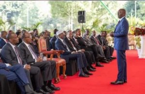 Ruto oo Ballanqaaday inuu Taageerayo Musharraxa ay Ku Mideesan yihiin Soomaalida Kenya