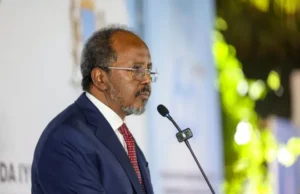 Madaxweynaha Soomaaliya oo sheegay in uusan jirin wax xiriir ama wada-shaqeyn ah oo ka dhexeeya DFS&maamulka Puntland