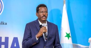 Maamulka Galmudug oo qaadacay eedeyn uga timid maamul goboleedka Puntland