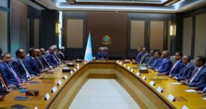 Wada hadallada dowladda iyo mucaaradka oo mar kale maanta ka sii soconaya Muqdisho