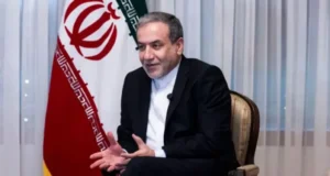 Iran oo hanjabaad u dirtay Mareykanka.
