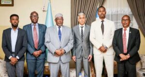 Sawiro;-Hoggaamiyaha Koonfur Galbeed oo Muqdisho ku qaabilay Mas’uuliyiin ka tirsan Qaramada Midoobay