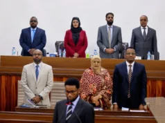 Loolanka Kursiga Guddoomiyaha Golaha Shacabka oo sii xoogeystay