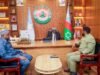 Sawiro;-Hoggaamiyaha koonfur galbeed oo booqasho shaqo ku tagay xarunta wasaaradda warfaafinta